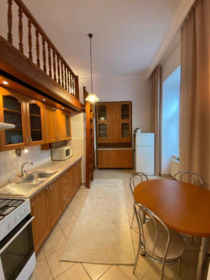 Apartment In City Center Kosice Ngoại thất bức ảnh